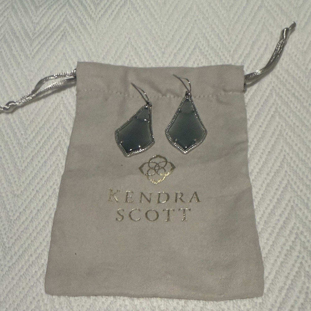 Kendra Scott Charcoal Drop Earrings